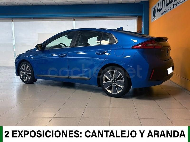 Usado Hyundai Ioniq Style 141 CV (103 kW) 2016 Azul Utilitario