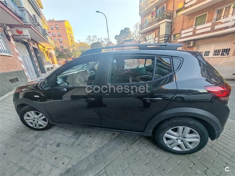 Usado Dacia Sandero Expression 101 CV (74 kW) 2023 Negro Berlina