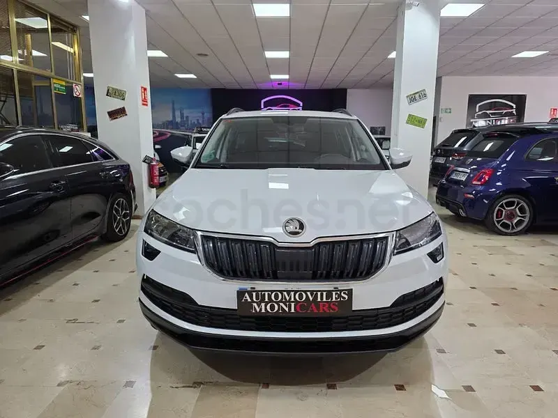 Usado Skoda Karoq Ambition 115 CV (84 kW) 2019 Blanco SUV