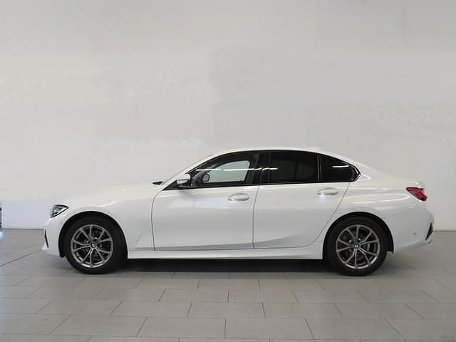 Usado BMW 318 Shadowline 150 CV (110 kW) 2020 Blanco Berlina