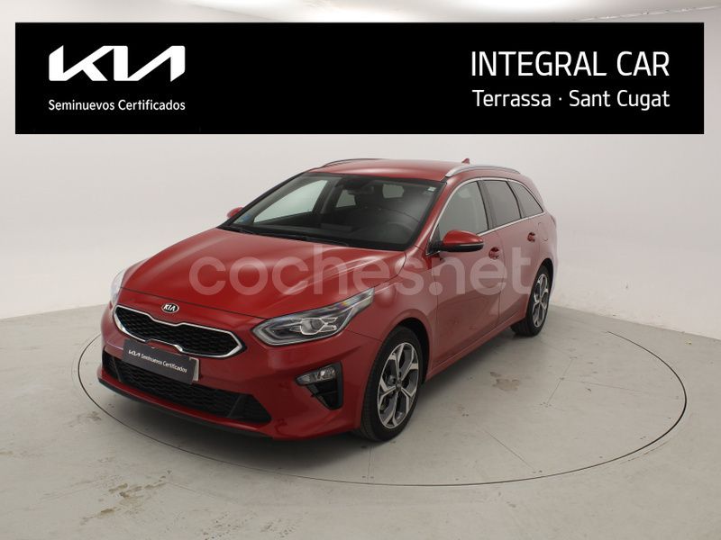 Rojo Usado 2021 Kia Ceed Familiar | 18.900 € (Precio justo) - Imagen 1/4