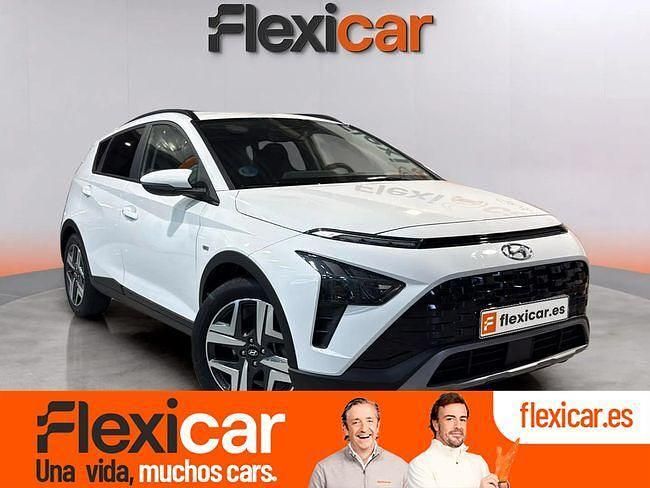Usado Hyundai Bayon 100 CV (73 kW) 2022 Blanco SUV