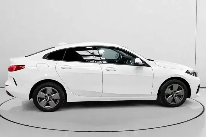 Käytetty BMW 216 116 HP (85 kW) 2023 Coupe - kaksiovinen