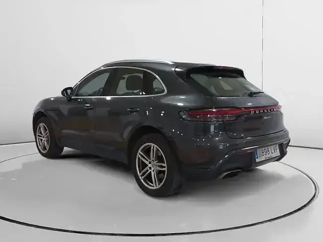 Usado Porsche Macan 265 CV (194 kW) 2021 Gris / plata SUV