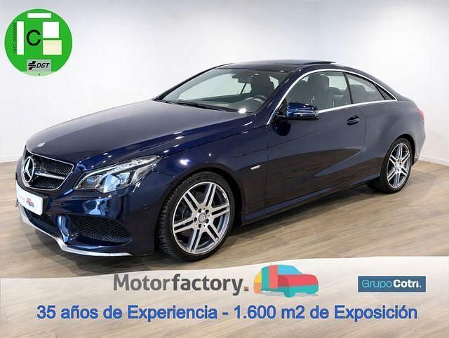 Usado Mercedes E220 170 CV (125 kW) 2016 Azul Coupe