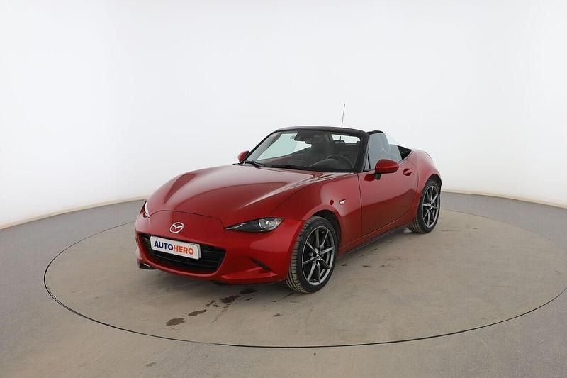 Usado Mazda MX5 Luxury 160 CV (117 kW) 2017 Rojo Descapotable