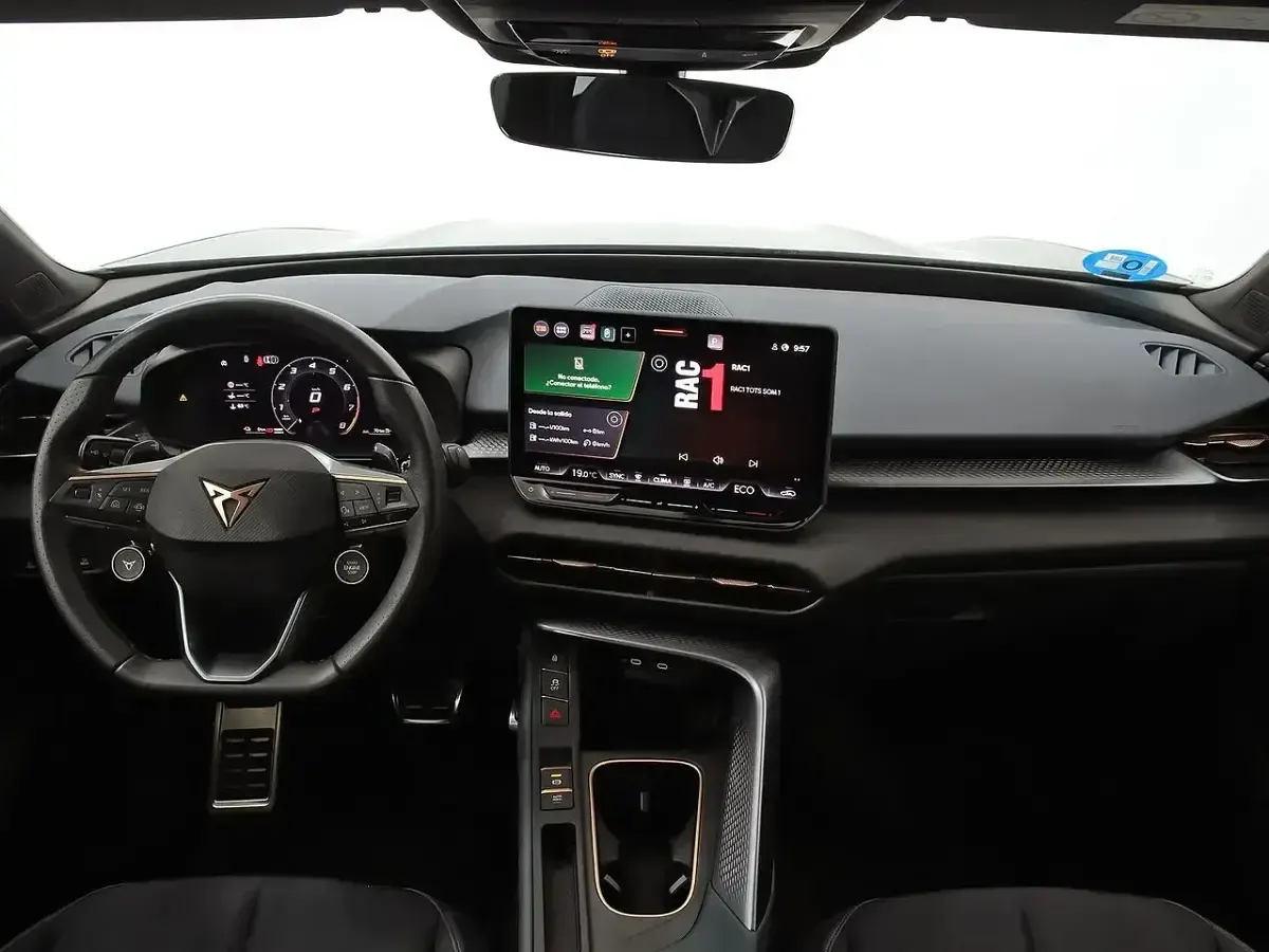 Usado Cupra Terramar 204 CV (150 kW) 2025 Gris SUV