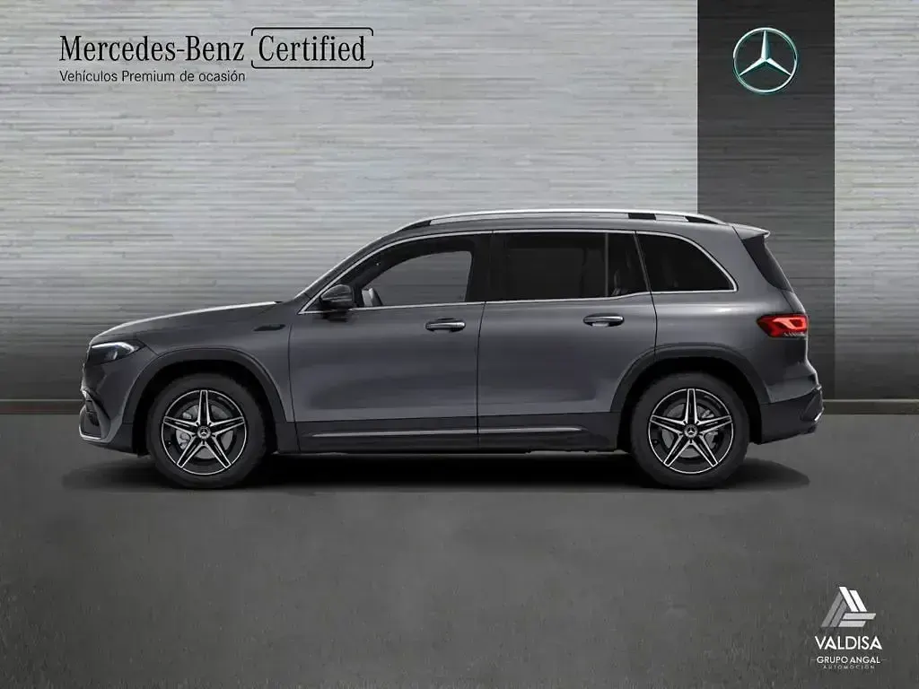 Usado Mercedes EQB250 AMG line 139 kW (190 CV) 2022 Gris montaña SUV