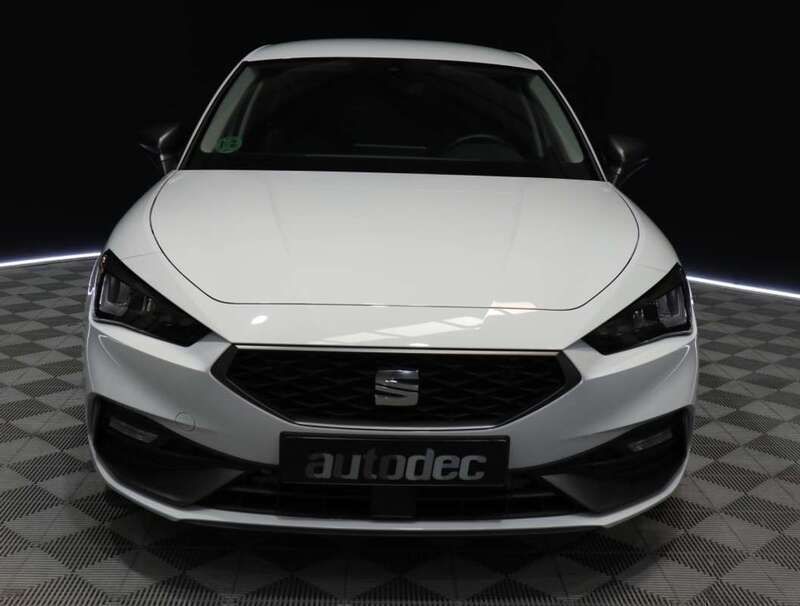 Usado Seat Leon FR 150 CV (110 kW) 2024 Blanco Utilitario