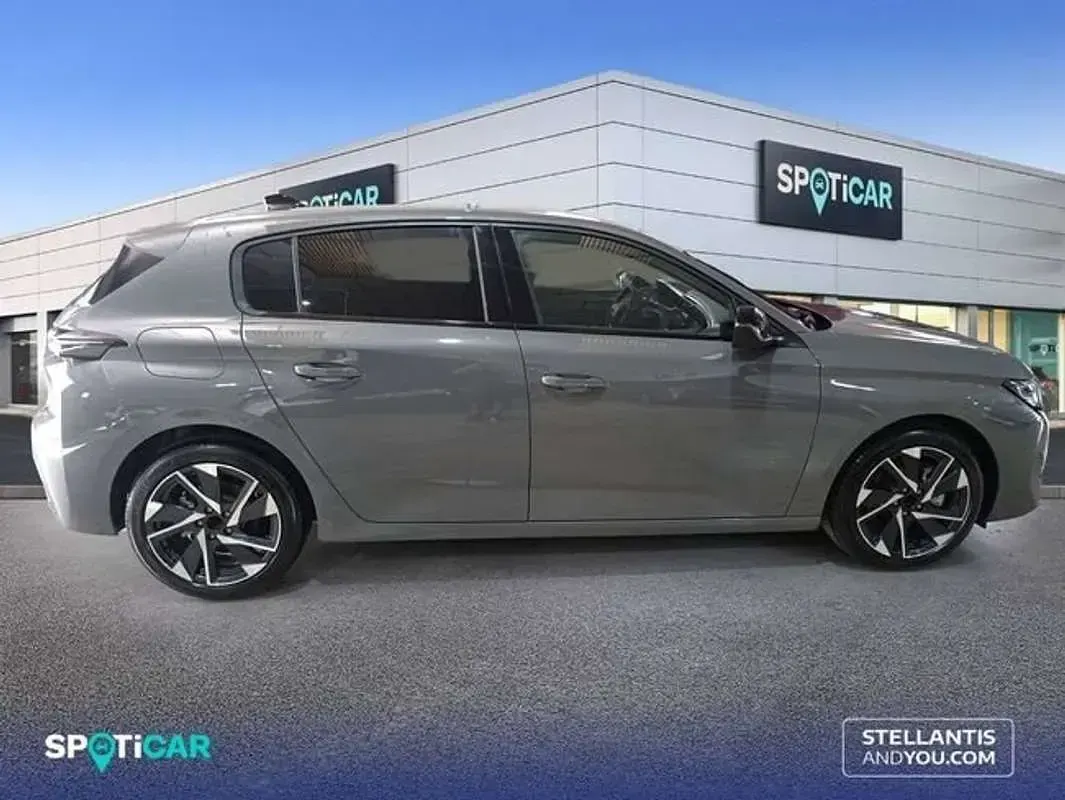 Nuevo Peugeot 308 Allure 131 CV (96 kW) 2025 Gris Utilitario