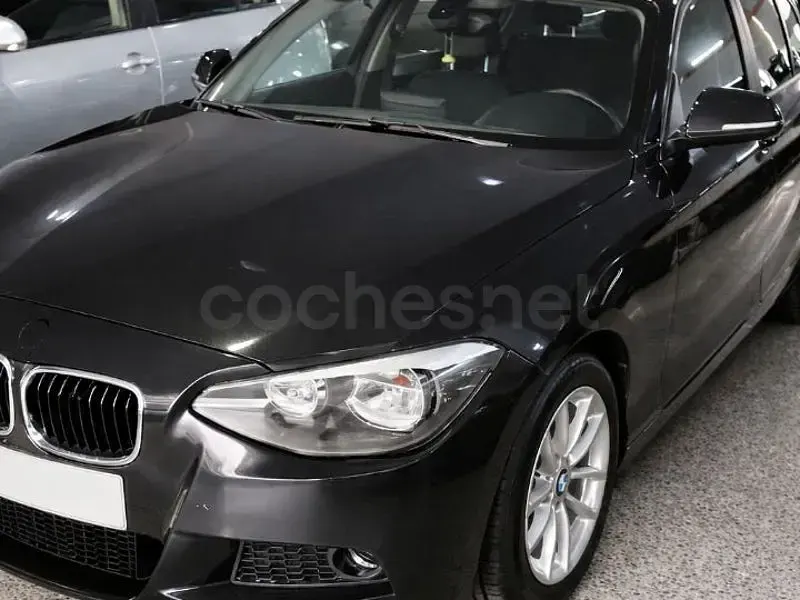 Usado BMW 118 143 CV (105 kW) 2012 Negro Utilitario
