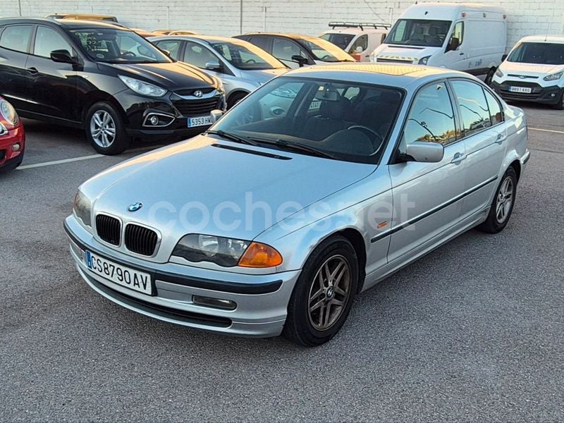 Gris / plata Usado 2000 BMW 320 Berlina | 2500 € (Precio justo) - Imagen 1/4