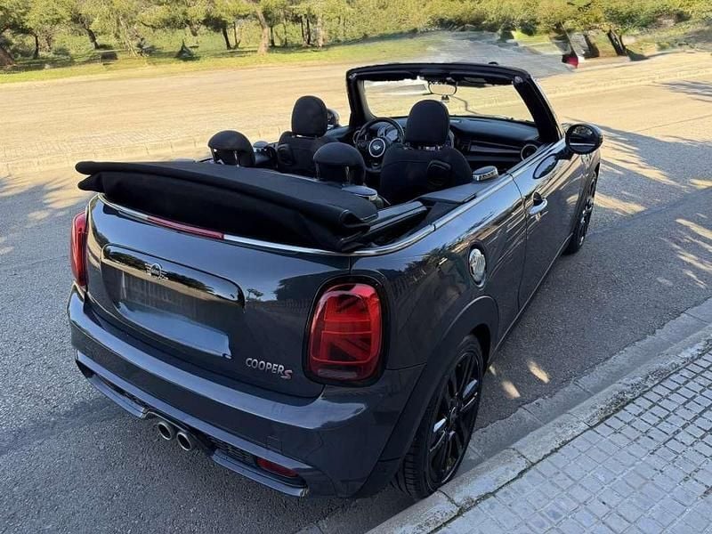 Usado Mini Cooper S Cabriolet 192 CV (141 kW) 2019 Gris Descapotable