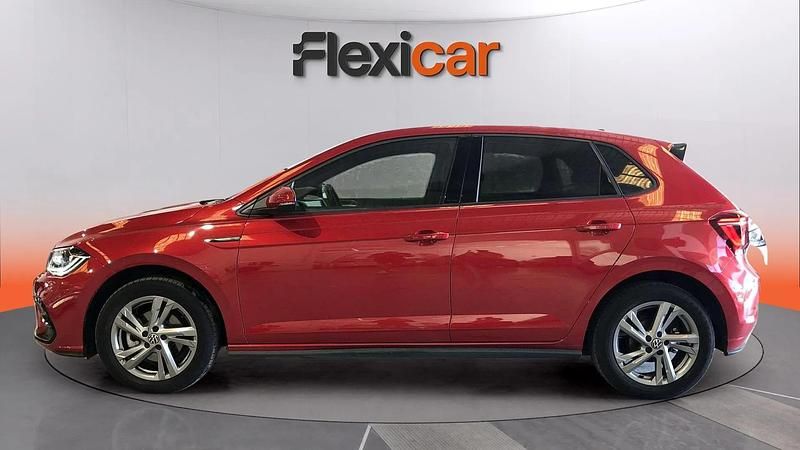 Usado VW Polo R-line 110 CV (80 kW) 2023 Burdeos Utilitario