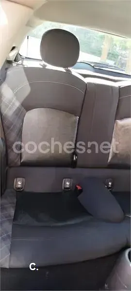 Usado Mini Cooper D 116 CV (85 kW) 2017 Beige Utilitario