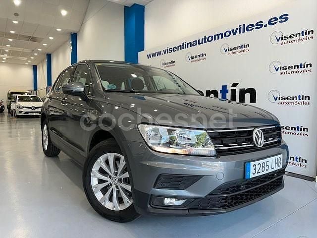 Gris / plata Usado 2020 VW Tiguan Edition SUV | 19.995 € (Buen precio) - Imagen 1/4
