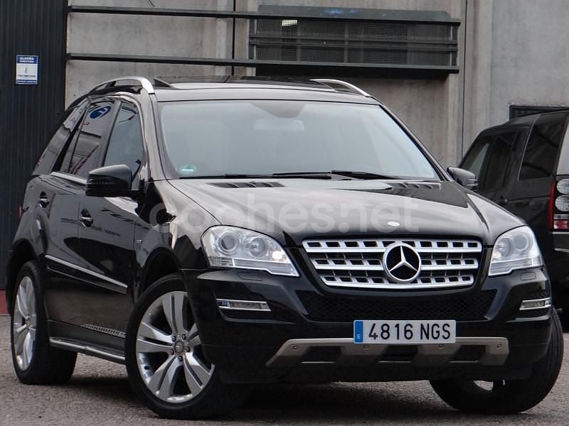 Negro Usado 2010 Mercedes ML300 SUV | 13.990 € (Precio justo) - Imagen 1/4