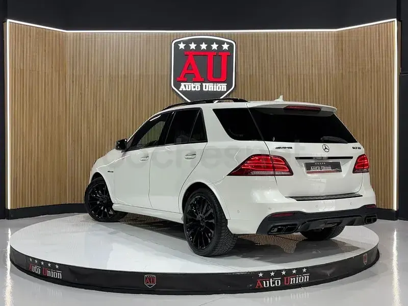 Usado Mercedes GLE63 AMG 585 CV (430 kW) 2017 Blanco SUV