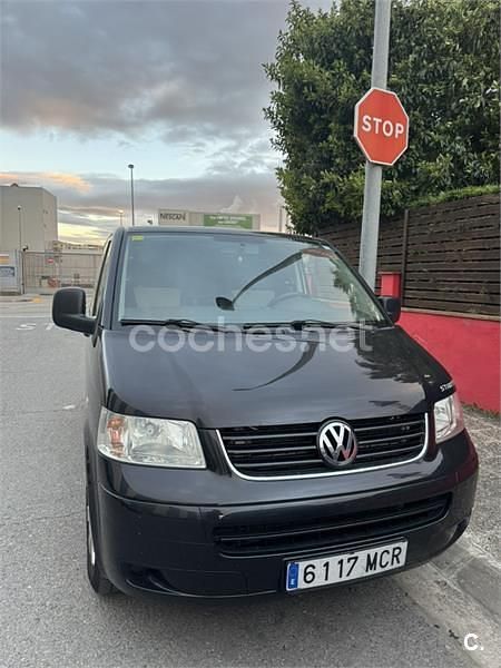 Usado VW Multivan Startline 130 CV (95 kW) 2008 Negro Monovolumen