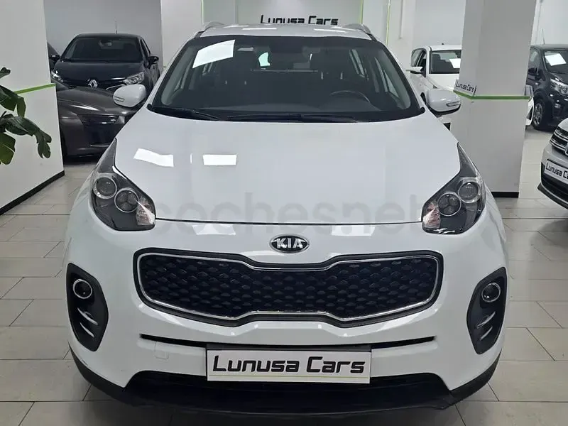Usado Kia Sportage 132 CV (97 kW) 2019 Blanco SUV