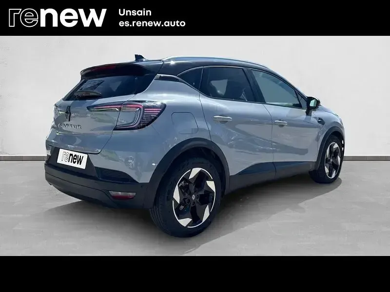 Usado Renault Captur Techno 100 CV (73 kW) 2025 Blanco SUV