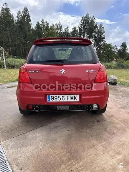 Usado Suzuki Swift Sport 125 CV (91 kW) 2007 Rojo Utilitario