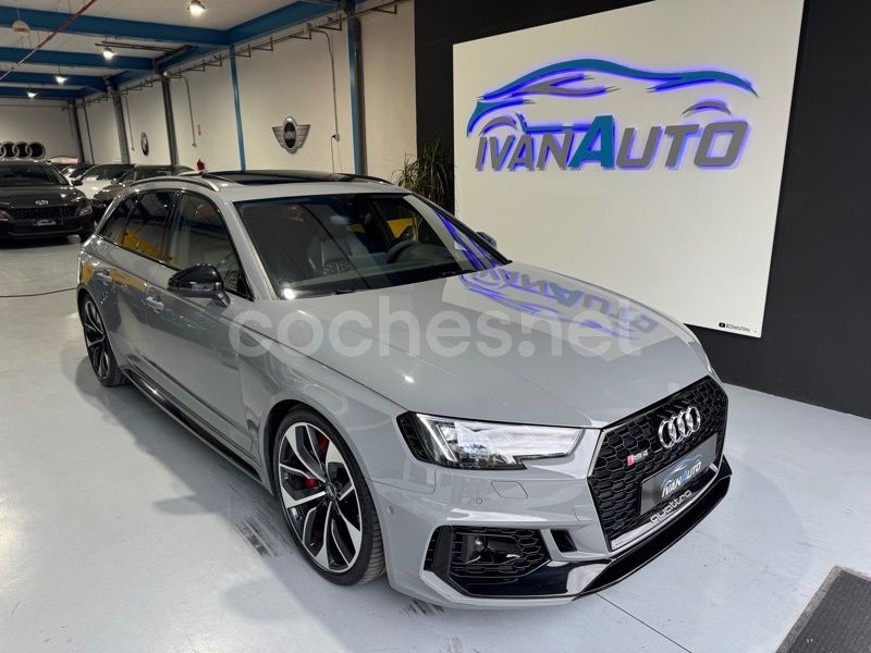 Gris / plata Usado 2019 Audi RS4 Sport Familiar | 49.990 € (Buen precio) - Imagen 1/4