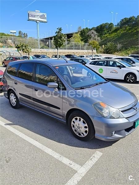 Usado Honda Stream Sport 156 CV (114 kW) 2003 Gris / plata Monovolumen