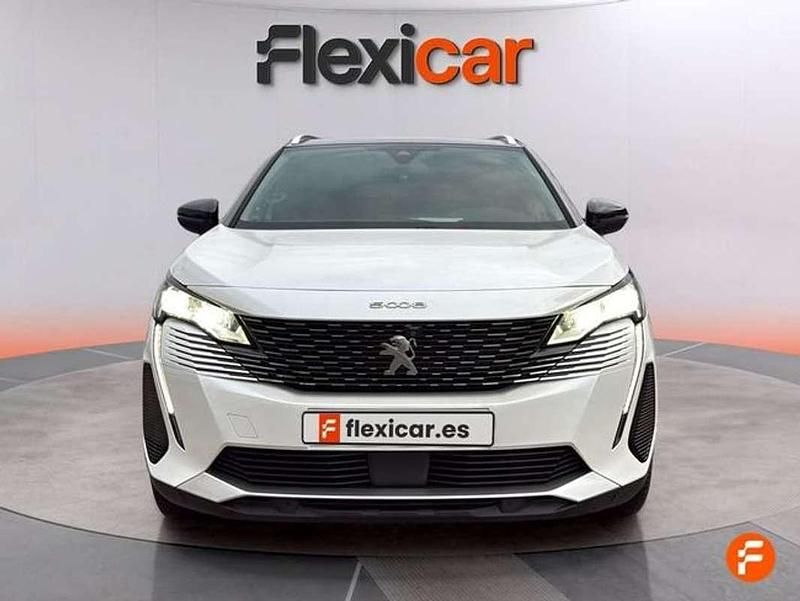 Usado Peugeot 5008 Allure 131 CV (96 kW) 2021 Blanco Monovolumen