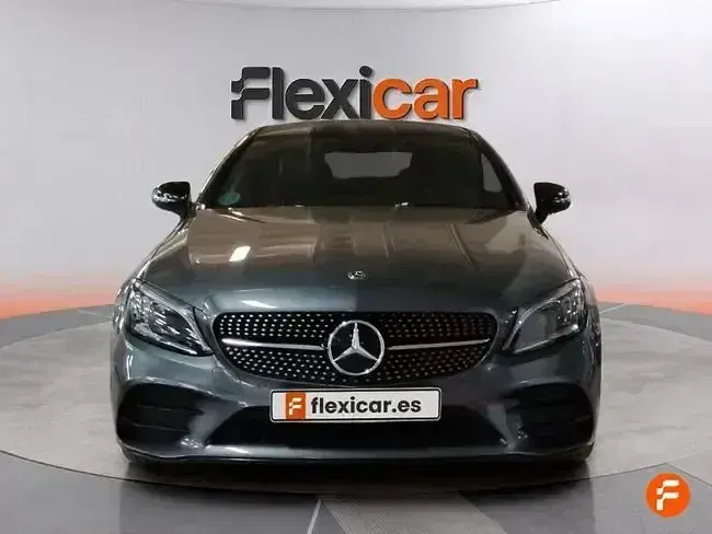Usado Mercedes C220 194 CV (142 kW) 2019 Gris Coupe