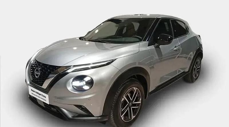 Usado Nissan Juke N-Connecta 114 CV (83 kW) 2025 Diamond silver (metalizado) SUV