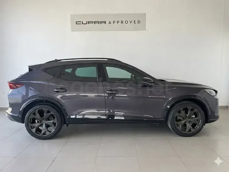 Usado Cupra Formentor 204 CV (150 kW) 2025 Burdeos SUV