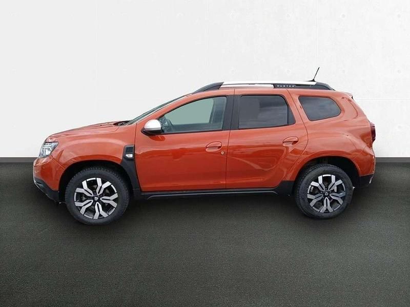 Usado Dacia Duster Prestige 116 CV (85 kW) 2022 Naranja SUV