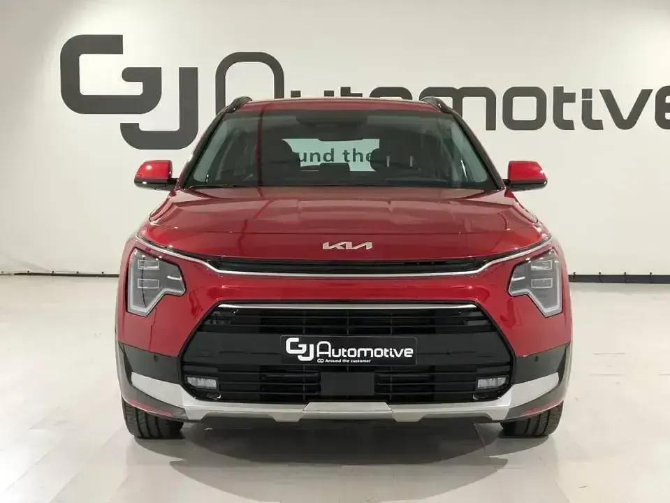 Nuevo Kia Niro 129 CV (94 kW) 2025 Rojo SUV