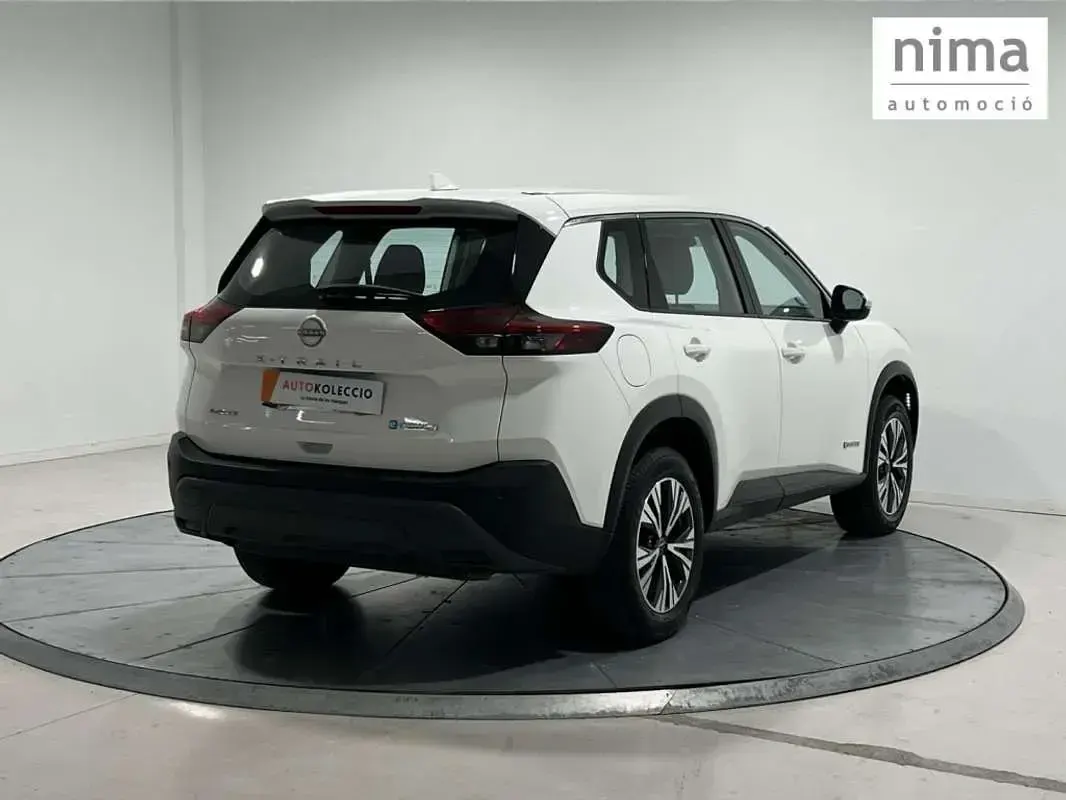 Usado Nissan X-Trail Acenta 204 CV (150 kW) 2024 Negro SUV