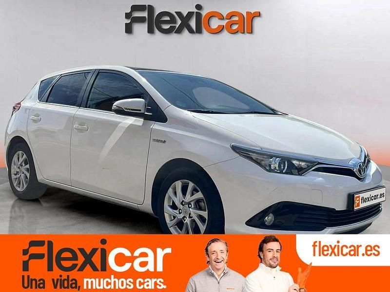Blanco Usado 2018 Toyota Auris Hybrid Active Berlina | 13.990 € (Precio justo) - Imagen 1/4