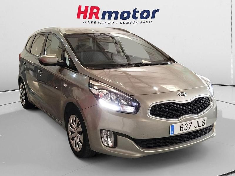 Gris Usado 2016 Kia Carens Monovolumen | 12.990 € (Precio justo) - Imagen 1/4