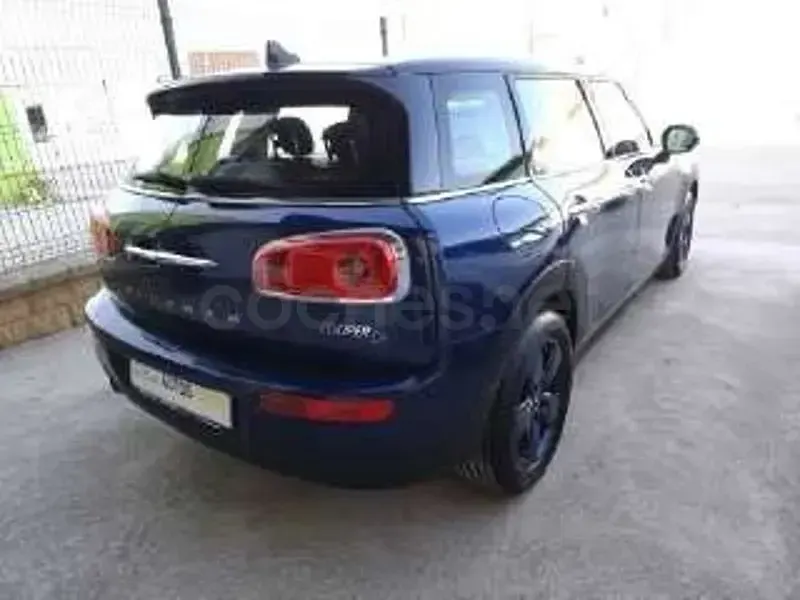 Usado Mini Cooper D Clubman 150 CV (110 kW) 2017 Azul Familiar