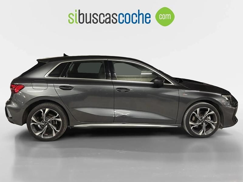 Usado Audi A3 Sportback e-tron 110 CV (80 kW) 2025 Gris/plata Utilitario