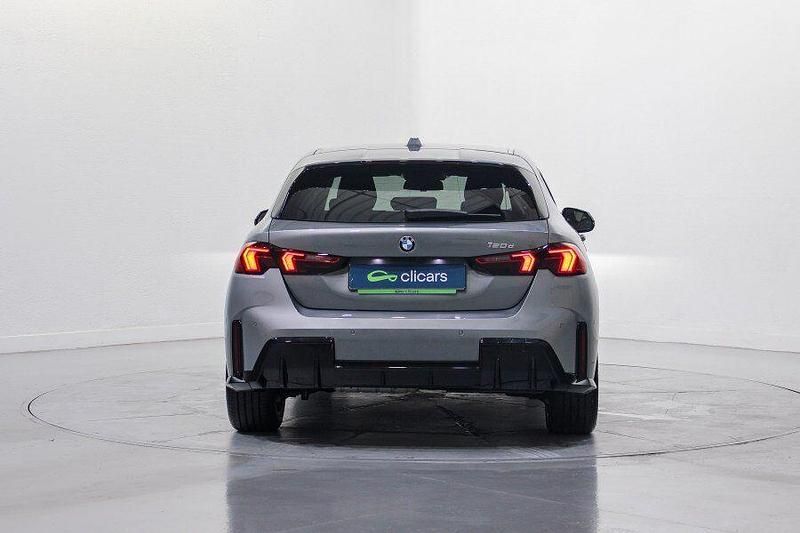Usado BMW 120 163 CV (119 kW) 2025 Gris Utilitario