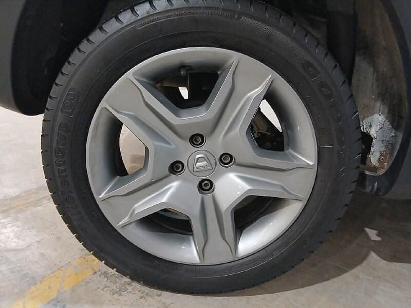 Usado Dacia Sandero Stepway Ambiance 90 CV (66 kW) 2018 Blanco Berlina