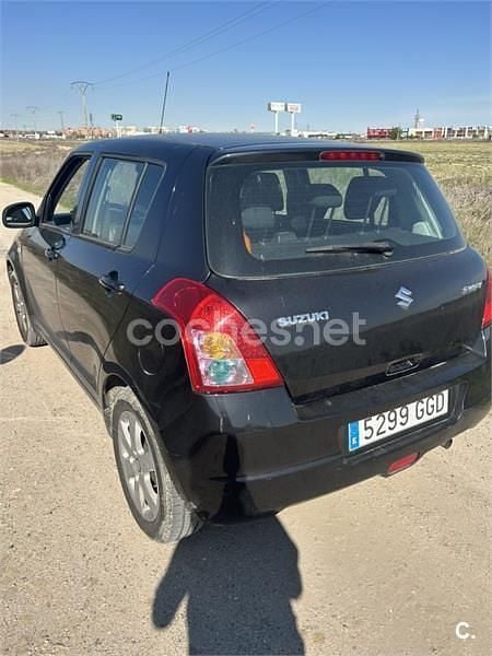 Usado Suzuki Swift GLX 92 CV (67 kW) 2008 Negro Utilitario