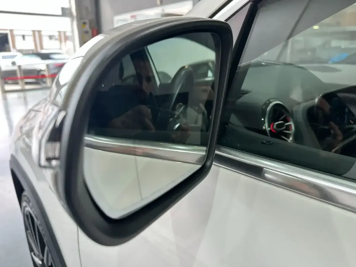 Usado Mercedes GLA250 218 CV (160 kW) 2021 Blanco SUV