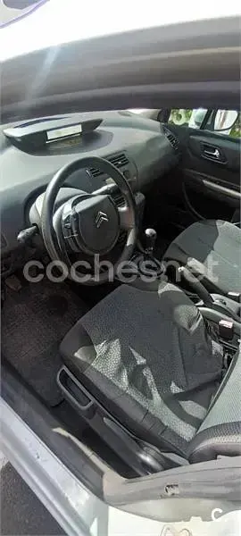 Usado Citroën C4 90 CV (66 kW) 2010 Gris / plata Berlina