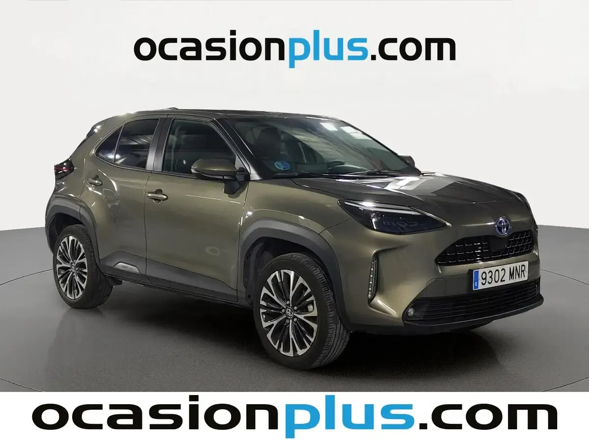 Usado Toyota Yaris Cross Style 116 CV (85 kW) 2024 Marrón SUV