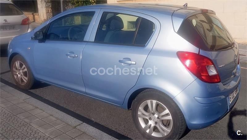Usado Opel Corsa 90 CV (66 kW) 2009 Azul Utilitario