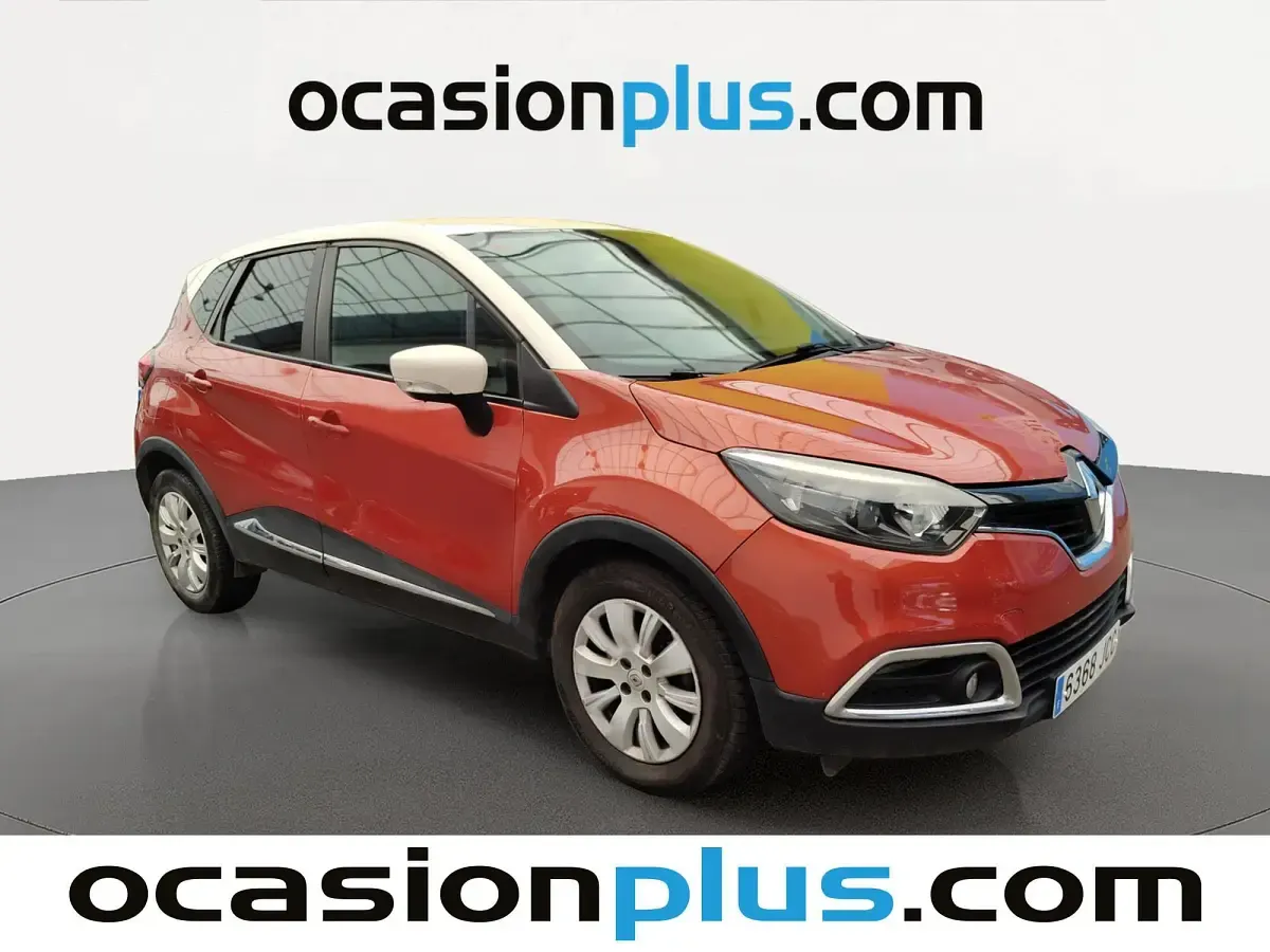Usado Renault Captur Intens 90 CV (66 kW) 2015 Naranja SUV