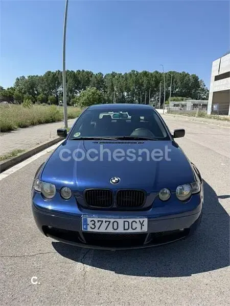 Usado BMW 318 M Sport 115 CV (84 kW) 2004 Azul Berlina