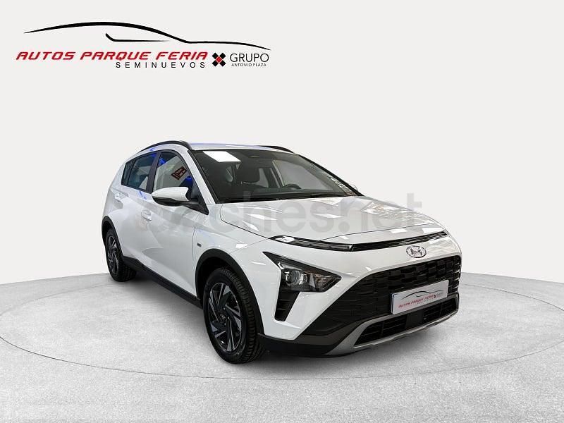 Usado Hyundai Bayon 100 CV (73 kW) 2022 Blanco SUV