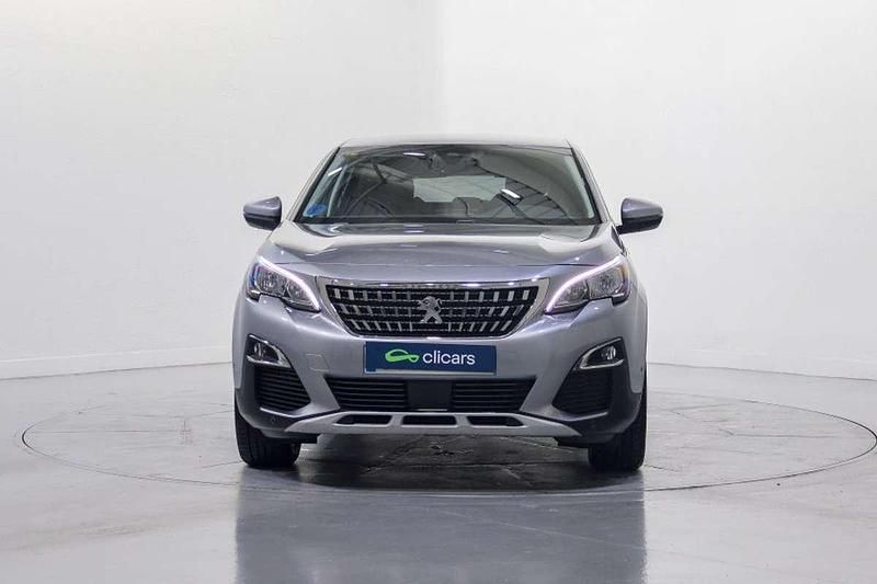 Usado Peugeot 3008 Allure 179 CV (131 kW) 2020 Gris SUV